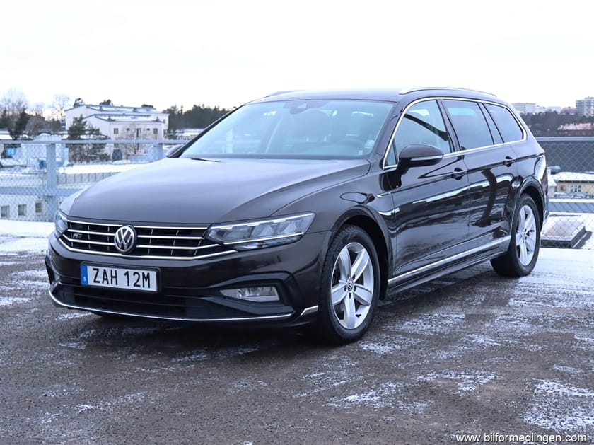 Bild 1 av Volkswagen Passat Sportscombi 1.5 TSI Navi Kamera S/V-hjul Moms