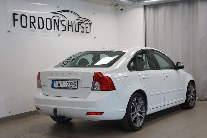 Bild 5 av Volvo S40 D2 CLASSIC MOMENTUM | DRAGKROK