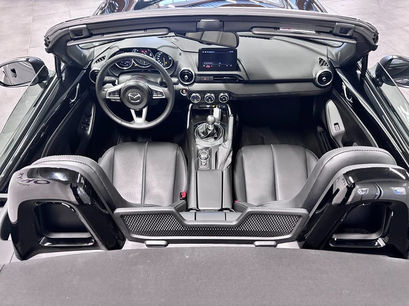 Bild 5 av Mazda MX-5 2.0 SKYACTIV-G 184hk Exclusive line Ditec Bose En ägare