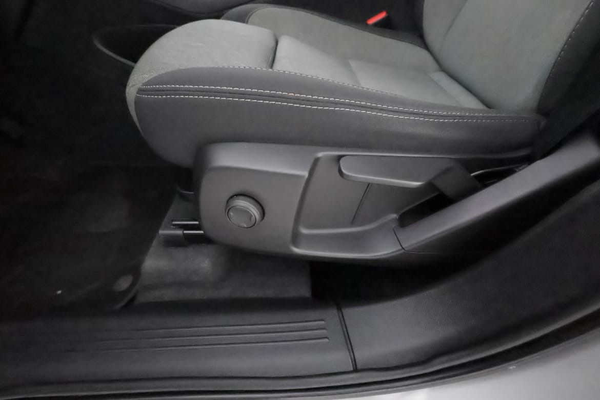 Volvo XC40 2024 - miniatyr 16