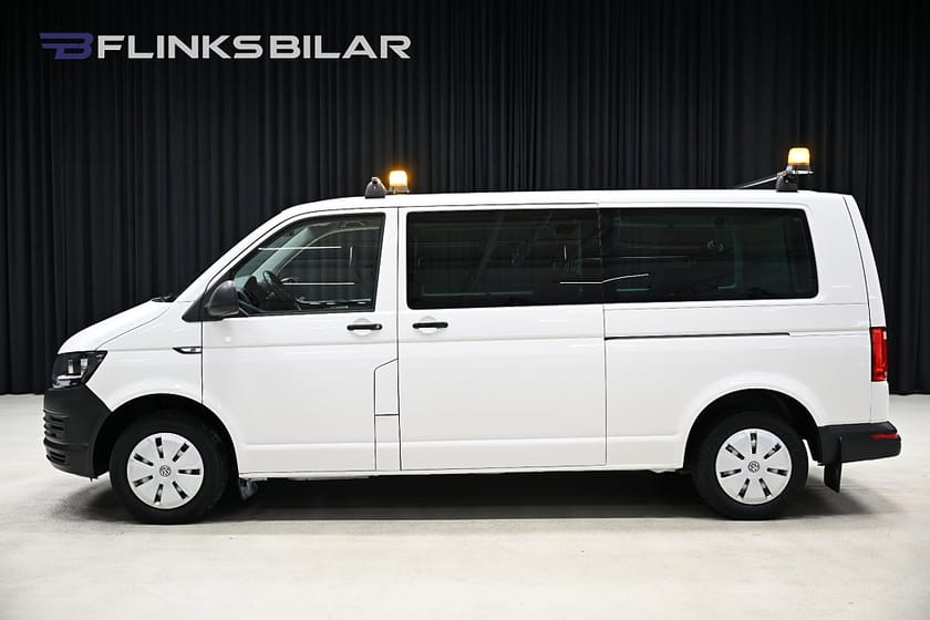 Bild 3 av Volkswagen Caravelle 4Motion DSG 150HK L2 9-Sits|Drag|Värmare|EnÄgare|Moms