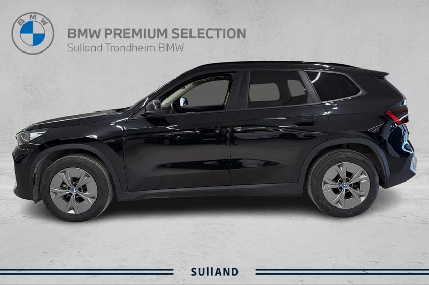 Bilde 2 av BMW iX1 eDrive20 eDrive20/LED/KROK/SPORTSSETER/