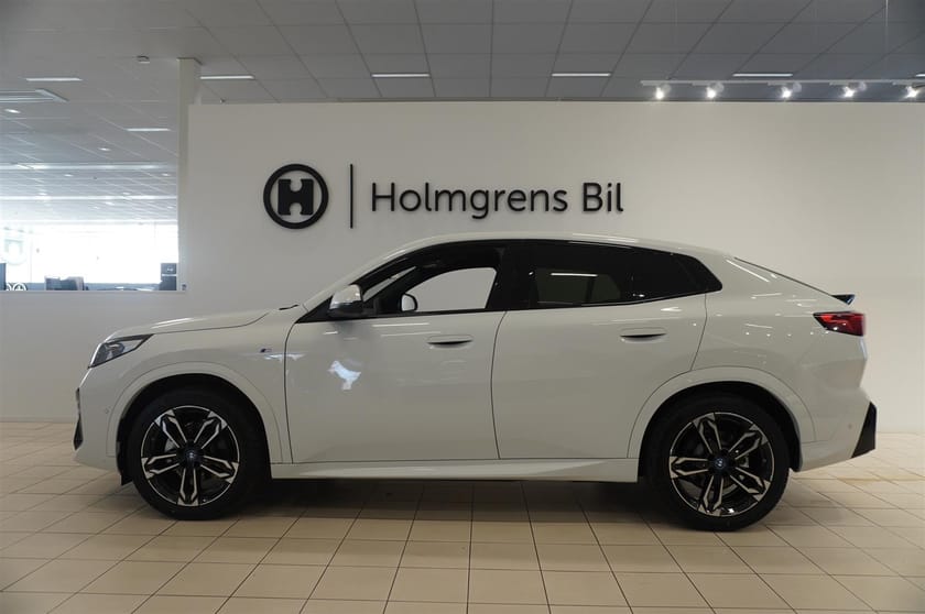 Bild 2 av BMW iX2 eDrive20 Edrive 20