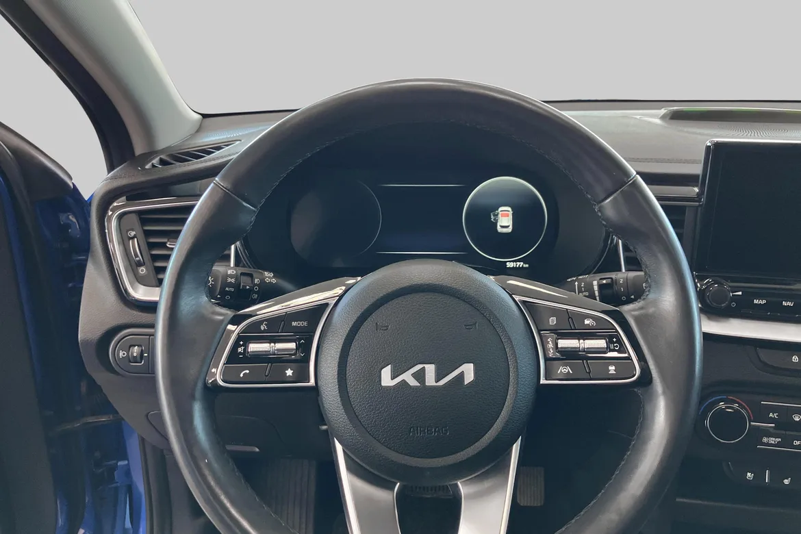 picture of a car