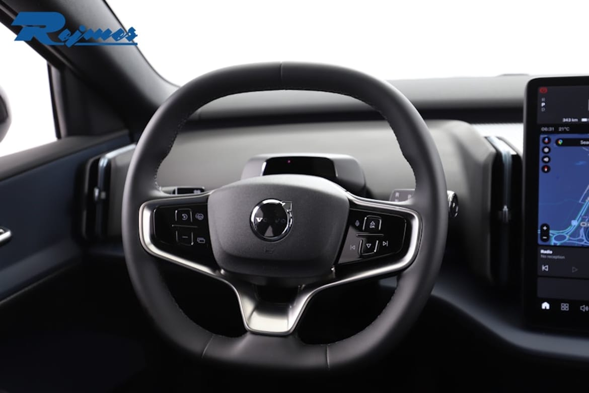 Bild 4 av 6 på bilen