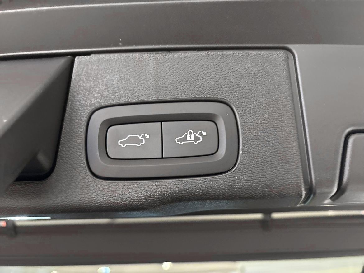 Volvo XC60 2027 - miniatyr 12