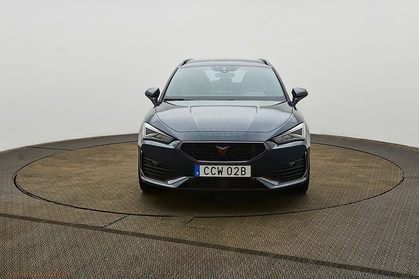 Bild 3 av CUPRA Leon Sportstourer e-Hybrid SP VZ 245hk DSG | Värmare, Drag, Backkamera