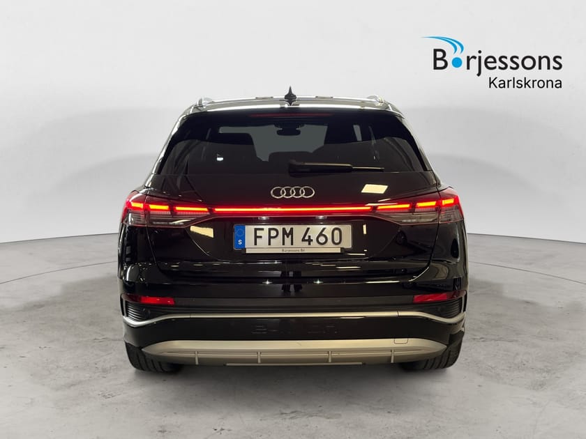 Bild 3 av Audi Q4 40 e-tron S-line, 204hk, 2023
