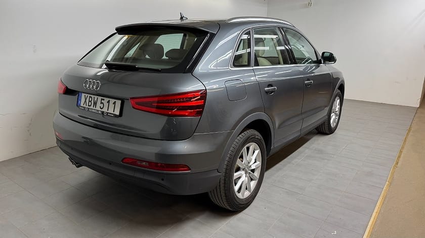 Bild 3 av Audi Q3 2.0 TDI quattro S Tronic SE Utrustning!