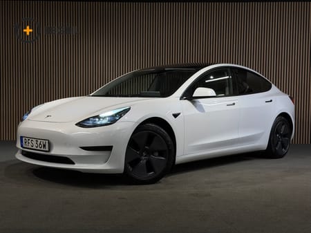 Tesla Model 3 Standard Range Plus