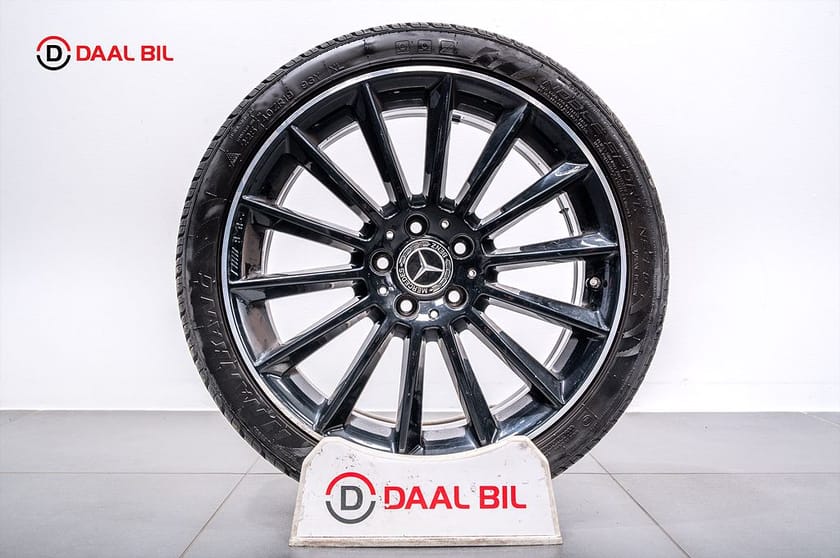 Bild 4 av Mercedes-Benz CLA 250 4MATIC 4M 224HK AMG PANO P-VÄRM B-KAM NAVI