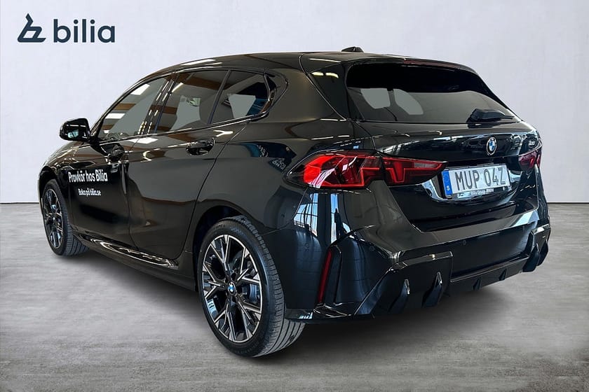 Bild 2 av BMW 120 M Sport | Rattvärme | Tonade rutor | Driving A. Plus