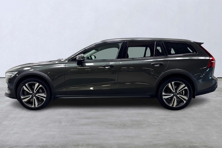 Bild 2 av Volvo V60 Cross Country B4 AWD Diesel Adv SE