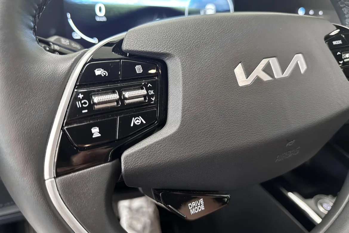 picture of a car