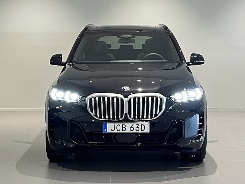 Bild 2 av BMW X5 xDrive50e M Sport Business Edition Panorama Komfortstol