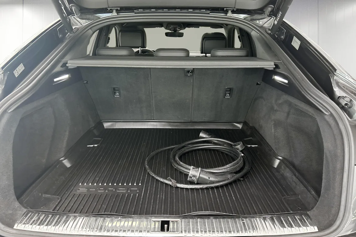 picture of a car