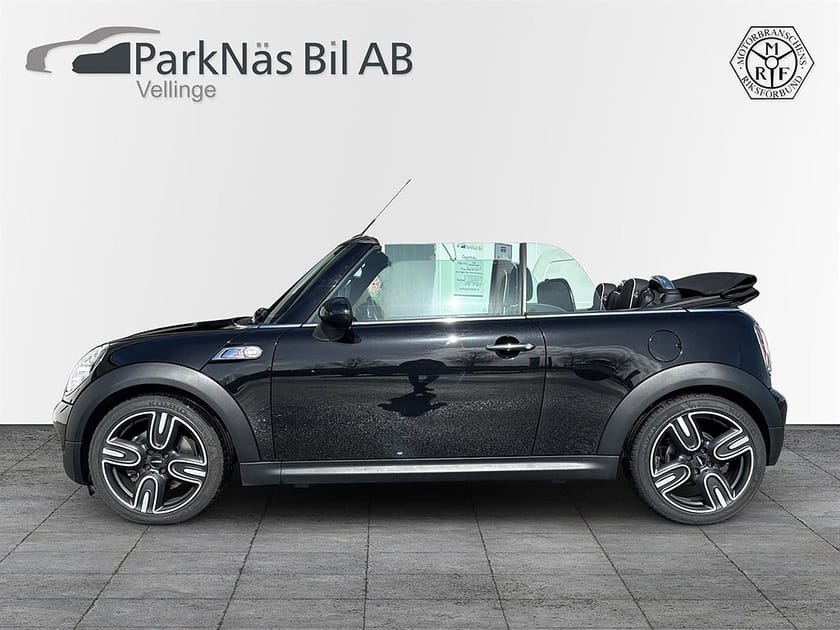 Bild 1 av MINI Cooper S Cabriolet 174hk CAB 3100MIL