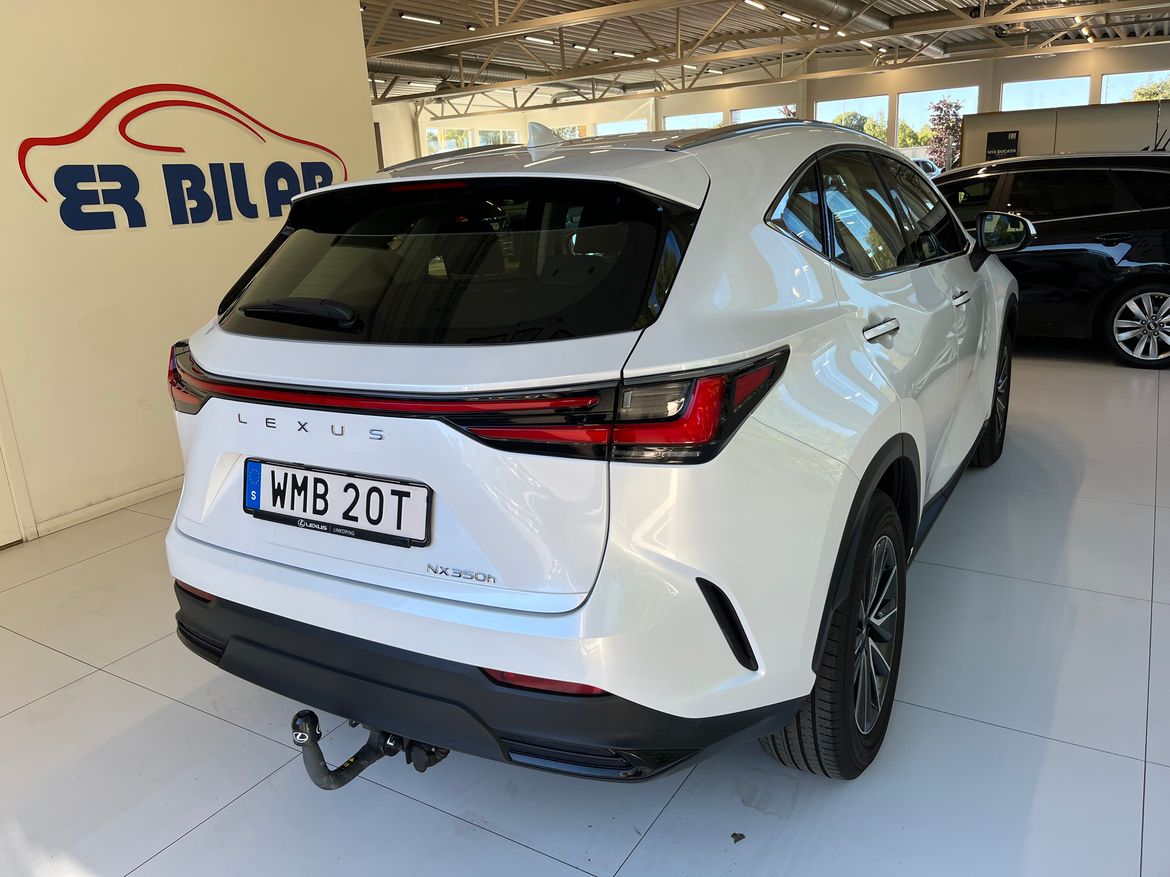 Lexus NX 350h E-CVT, 242hk, 2024