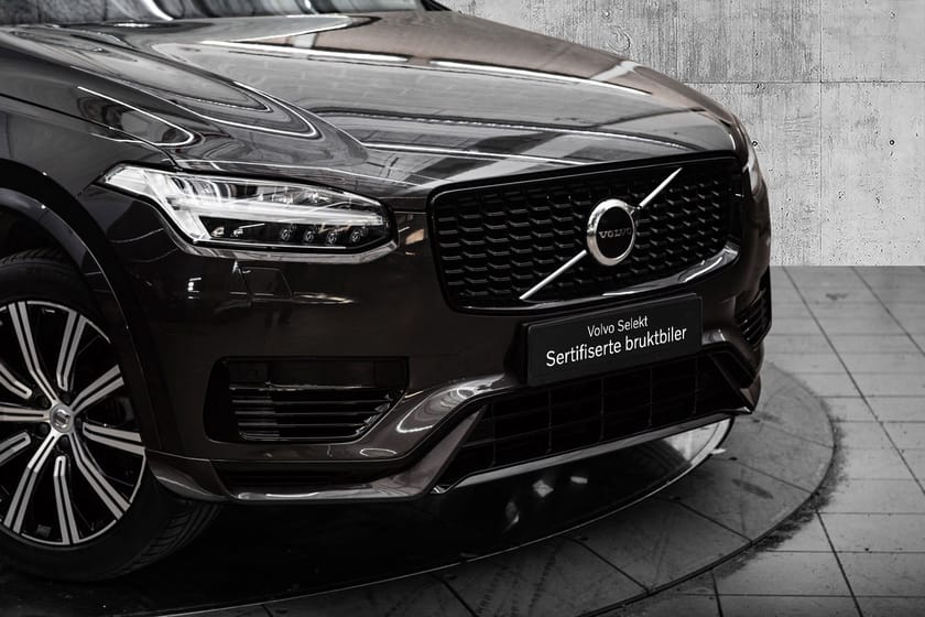 Bilde 2 av Volvo XC90 7 Seats T8 AWD Plug In Hybrid Plus Dark Høyt Utstyrsnivå!