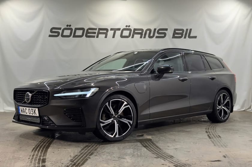 Bild 1 av Volvo V60 T6 AWD R-DESIGN+ ULTIMATE DARK DRAG 360 ORREFORS MOMSBIL