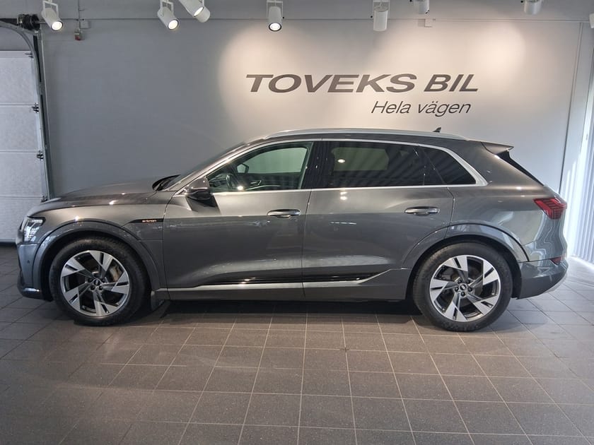 Bild 3 av Audi e-tron 55 quattro S LINE/Drag/Panorama