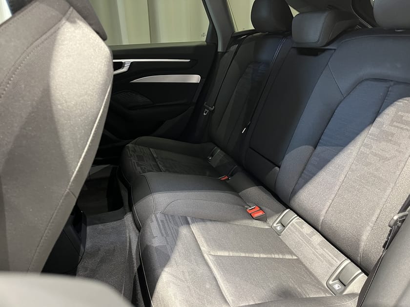 Bild 4 av Audi A6 Avant e-hybrid quattro 367hk TFSI E  QUATT