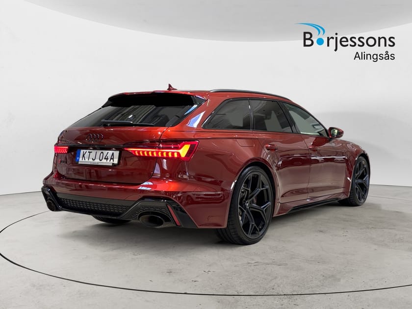 Bild 3 av Audi RS 6 Avant Performance 630 HK HUD / PANO / NIGHT VISION