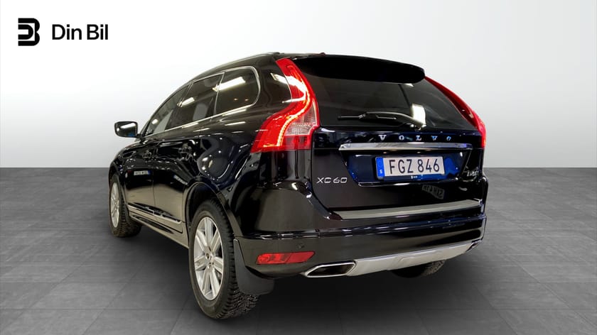 Bild 3 av Volvo XC60 D4 AWD Summum | V-hjul | Värmare | El-stol