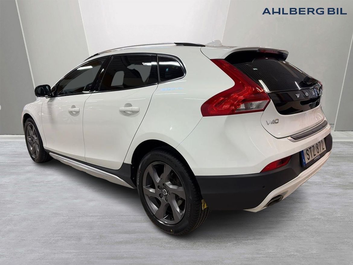 Volvo V40 2015 - miniatyr 3