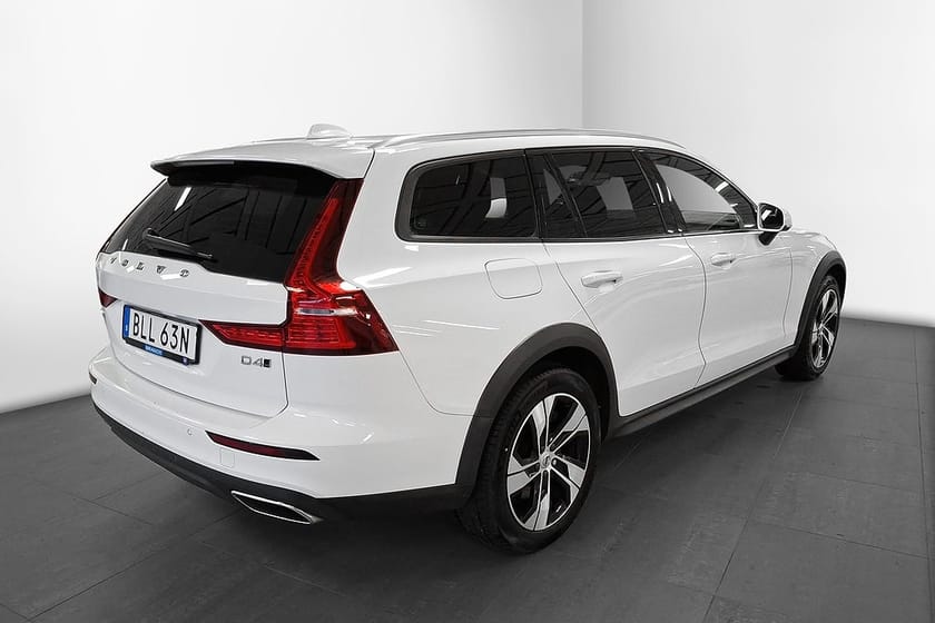 Bild 5 av Volvo V60 Cross Country D4 AWD Geartronic Momentum Euro 6