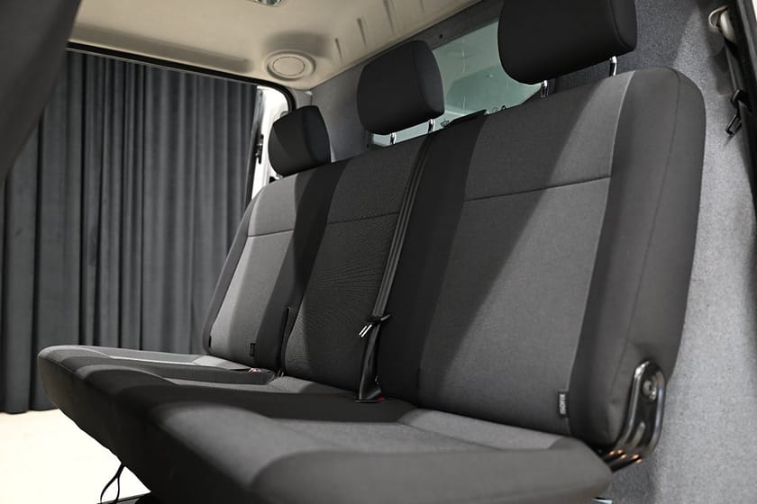 Bild 3 av Volkswagen Transporter Kombi 4Motion 150HK L2|Dubbelhytt|Inredd|Drag|Värmare|SeUtr!