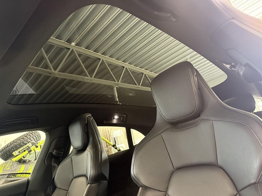 Bild 4 av Porsche Taycan 4 Cross Turismo 476hk PANORAMA