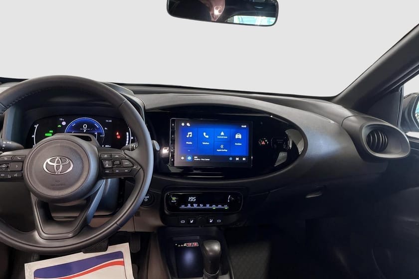 Bild 2 av Toyota Aygo X Hybrid PLAY COMFORT PACK, Vinterhjul