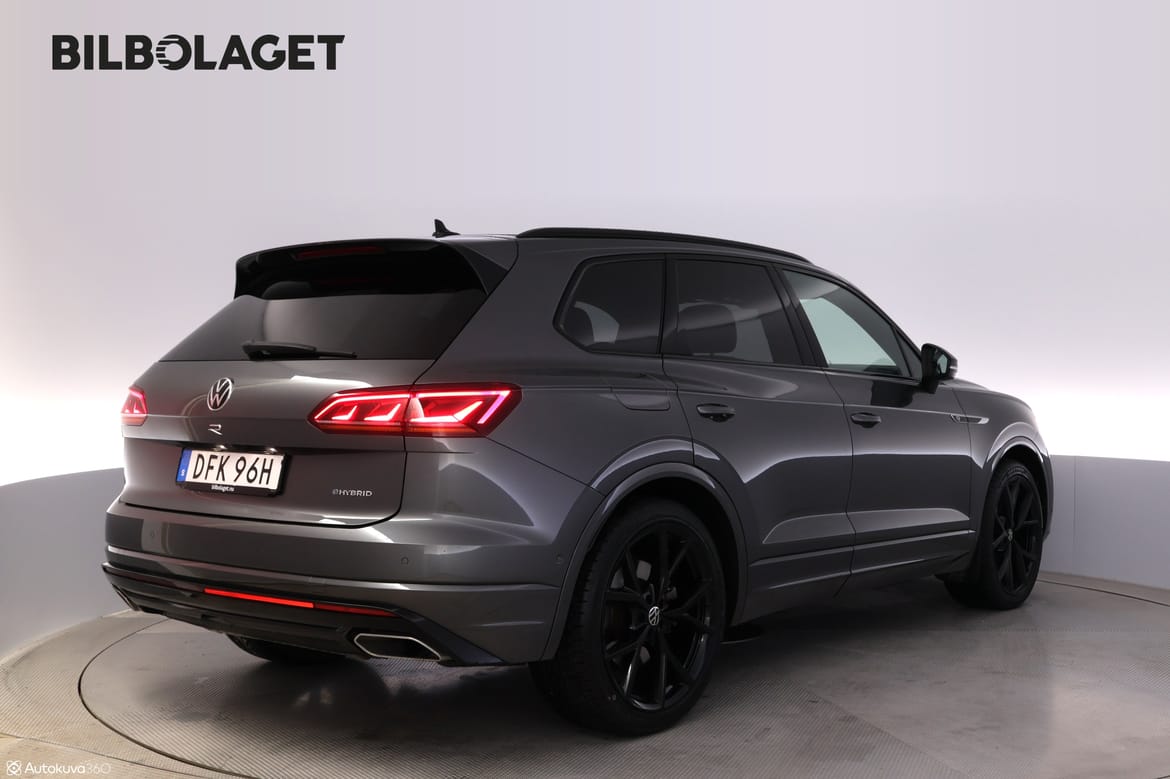 Volkswagen Touareg 2021 - miniatyr 4
