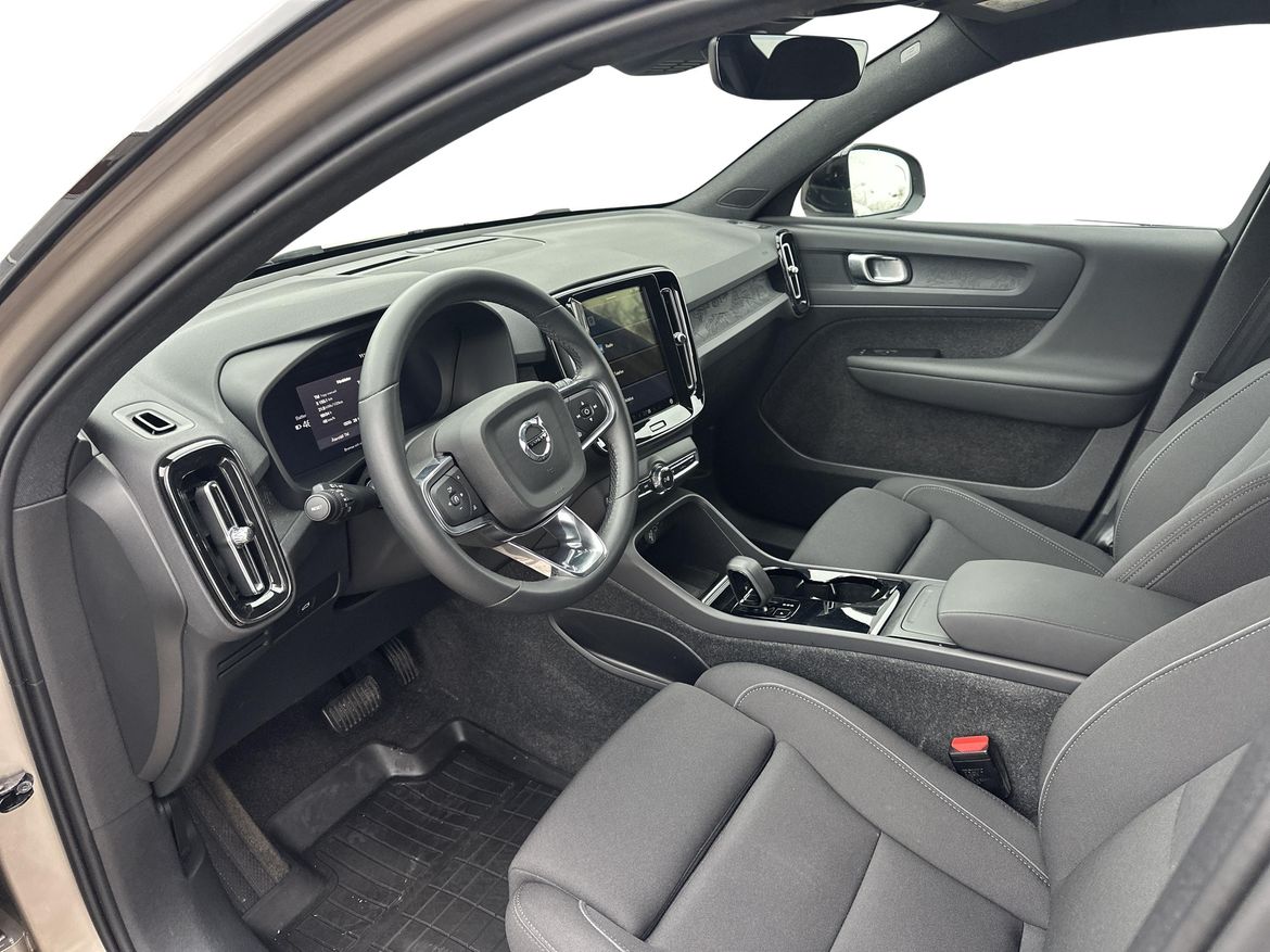 Volvo XC40 2024 - miniatyr 8