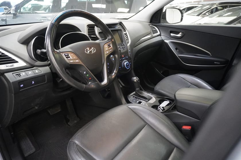 Bild 2 av Hyundai Santa Fe 2.2 CRDi AWD Premium 197hk Drag Panorama