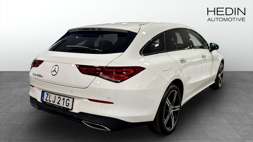 Bild 3 av Mercedes-Benz CLA 250 e Shooting Brake / DRAGKROK / NIGHT PAKET