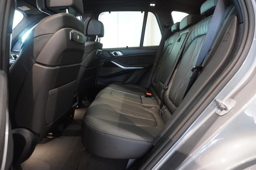 Bild 5 av BMW X5 xDrive50e M Sport Business Ed Drag DA Pro H K