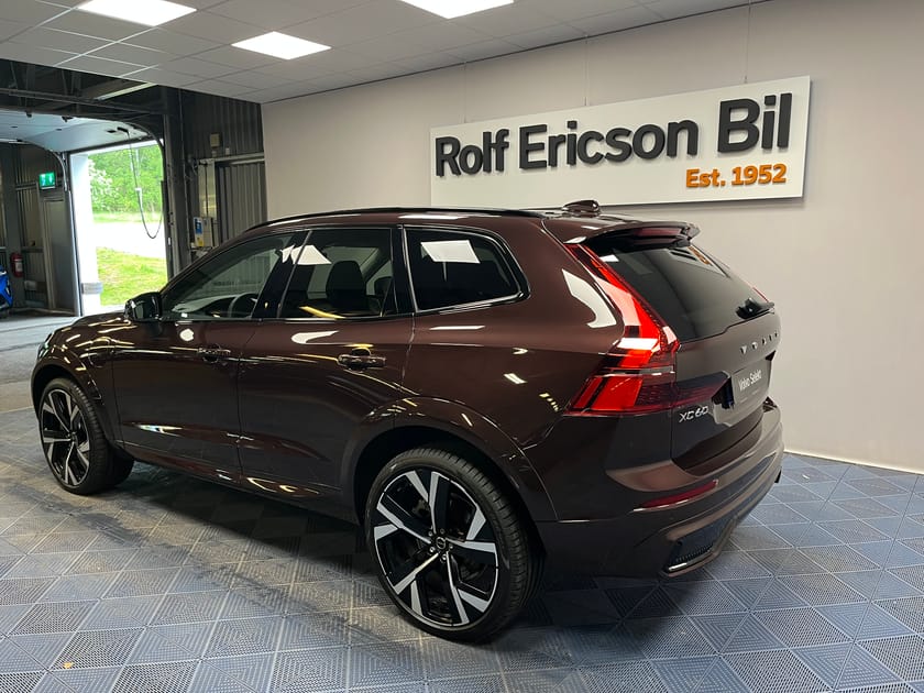 Bild 3 av Volvo XC60 T6 Plus Dark Nordic Edition
