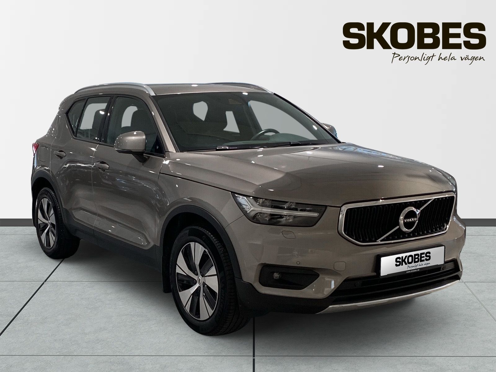 Volvo XC40 T3 FWD aut Momentum Advanced