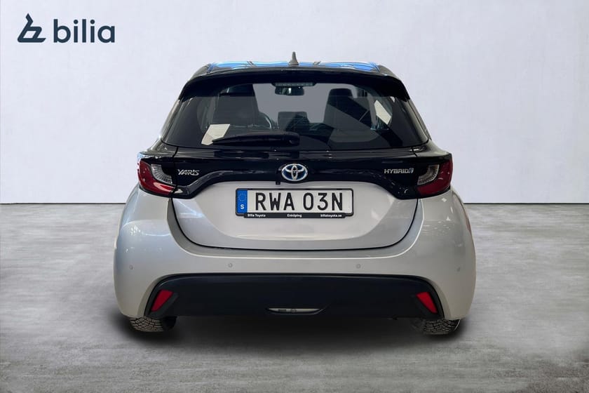 Bild 5 av Toyota Yaris Hybrid Active komfortpaket P-sensorer Vhjul.
