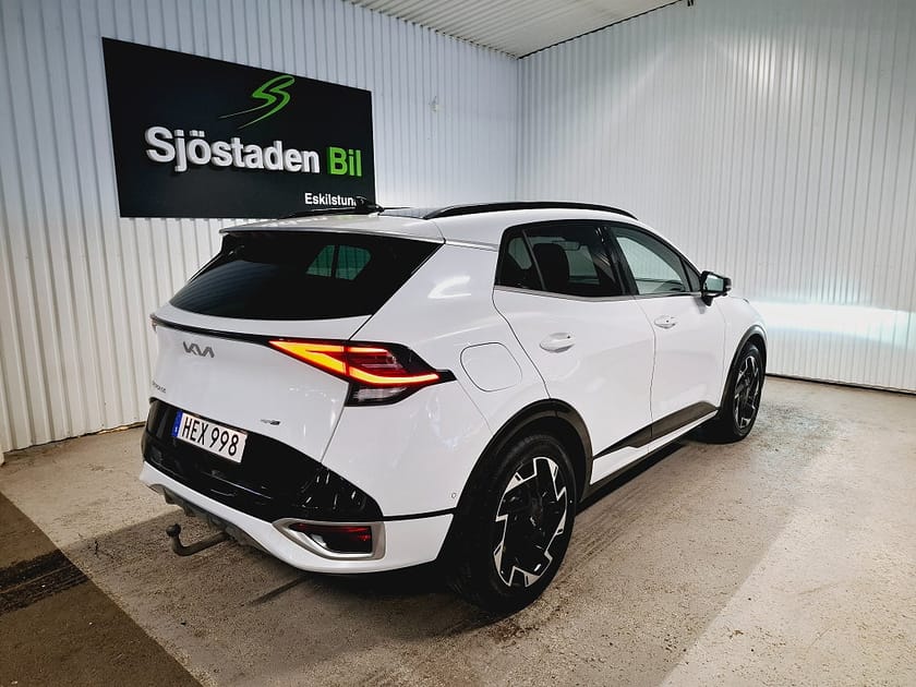 Bild 5 av Kia Sportage PHEV GT-Line Panorama Skinn Drag H&K 360° Navi
