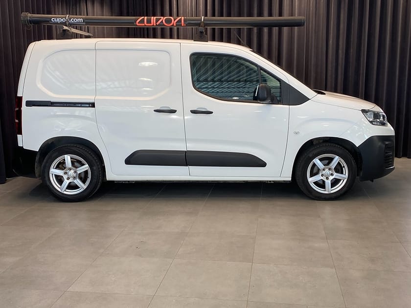 Bild 5 av Citroën Berlingo Van Kamrem byt/ Kamera / Drag & Dieselvärm / Nav /Nyserv