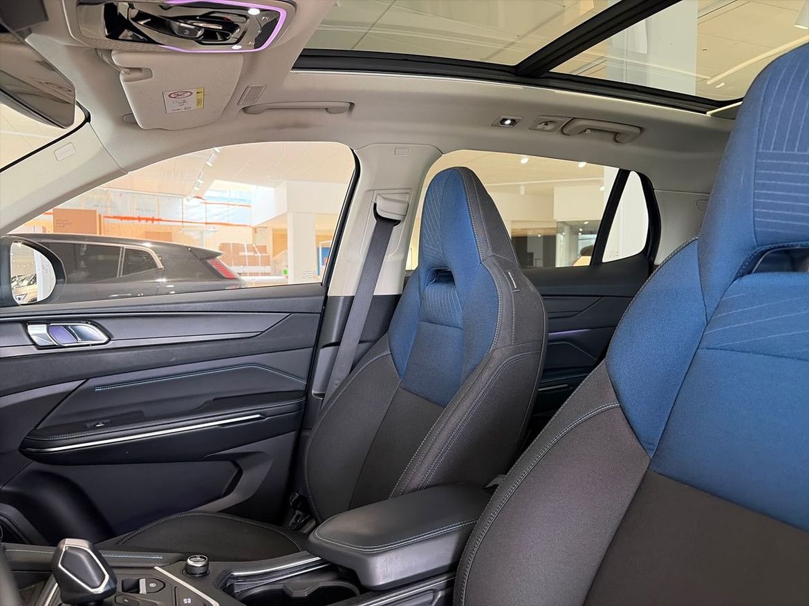 Lynk & Co 01 2022 - miniatyr 10