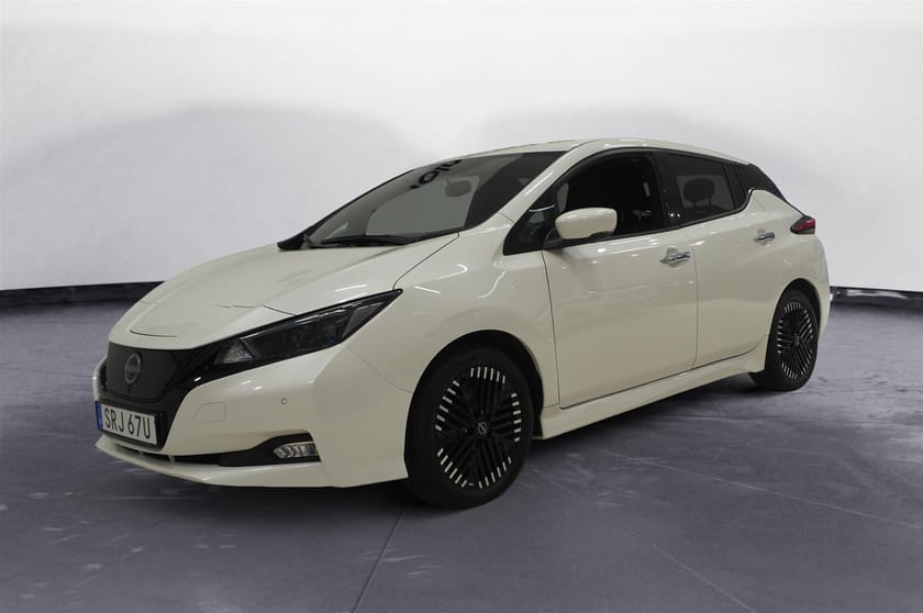 Bild 1 av Nissan Leaf N-Connecta My22 39 kWh 150 hk