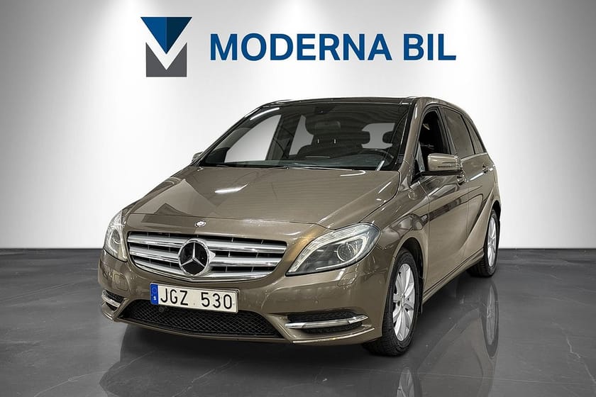 Bild 2 av Mercedes-Benz B 200 CDI BE 136hk Skinn Drag Pano 3,99% Ränta