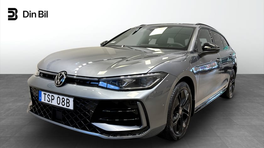 Bild 1 av Volkswagen Passat Variant eHybrid R-LINE TSI E-hybrid 272 Drag/Panorama