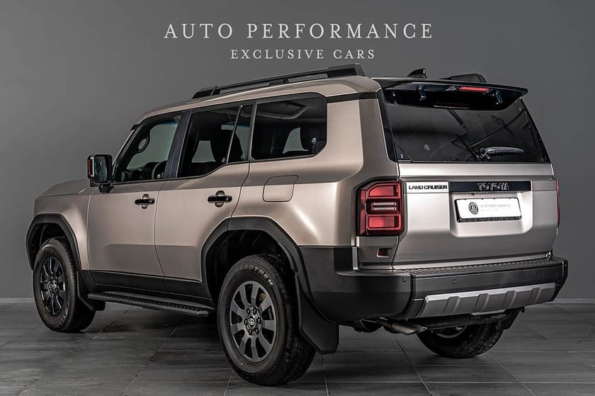 Bild 3 av Toyota Land Cruiser Executive 2.8d 4WD 204hk / Hemleverans /