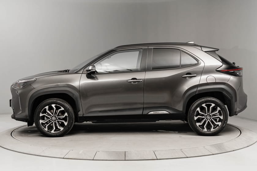 Bilde 2 av Toyota Yaris Cross Hybrid AWD-i 1,5 Active Tech