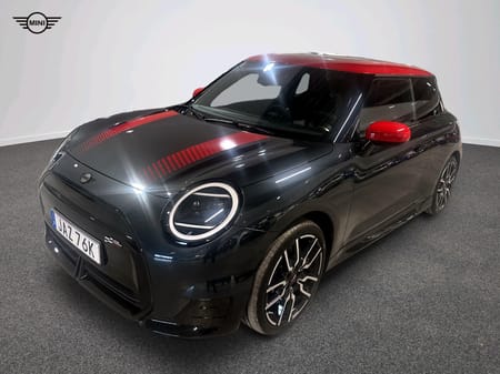 MINI Cooper SE John Works Trim, Paket M
